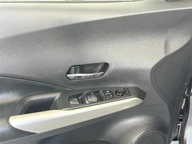 Photo of 2020 Gun Metallic Nissan Kicks