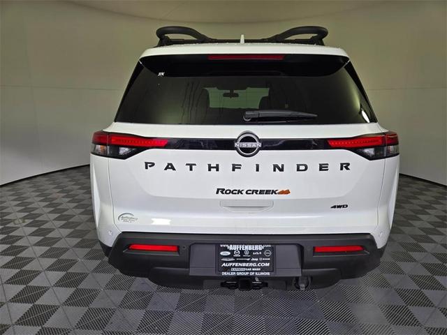 Photo of 2025 Glacier White Nissan Pathfinder