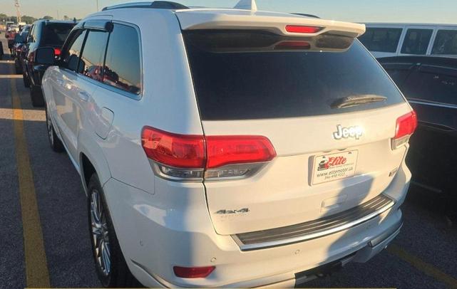 Photo of 2018 Bright White Clearcoat Jeep Grand Cherokee