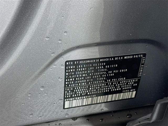 Photo of 2025 Pyrite Silver Metallic Volkswagen Tiguan