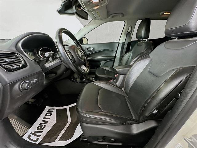 Photo of 2021 Pearl White Tri-Coat Jeep Compass