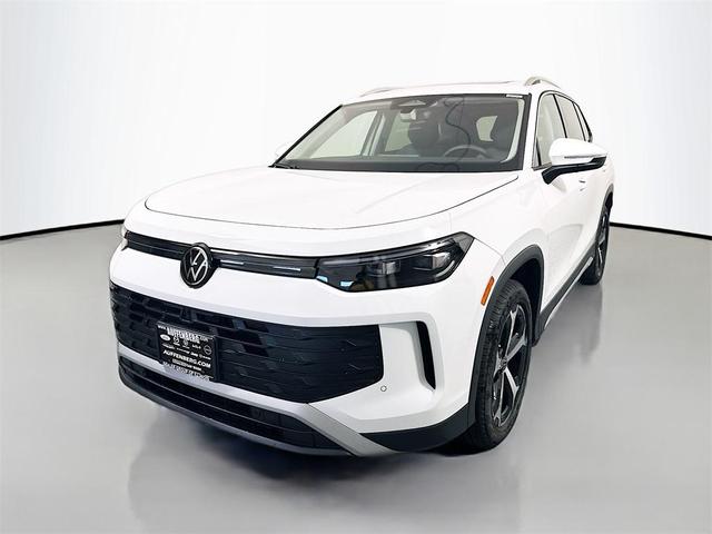 Photo of 2025 Pure White Volkswagen Tiguan