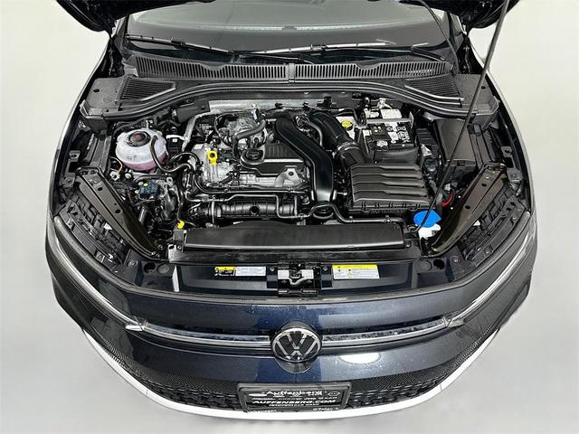 Photo of 2025 Deep Black Pearl Effect Volkswagen Jetta