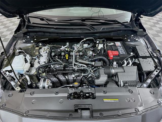 Photo of 2025 Gun Metallic Nissan Altima