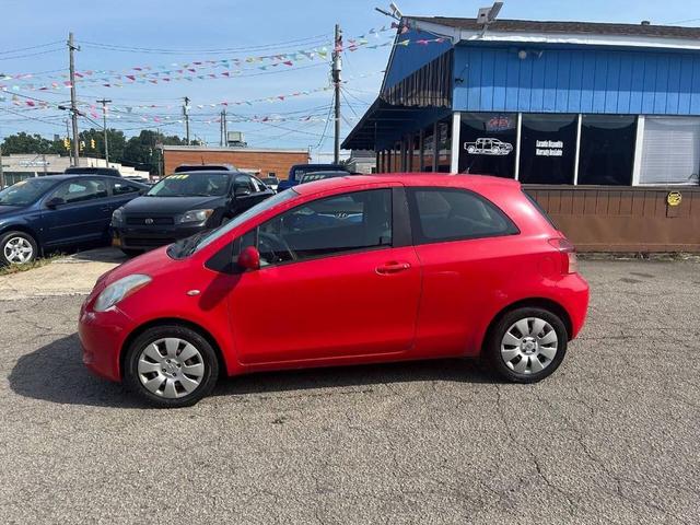Photo of 2008 Absolutely Red Toyota Yaris