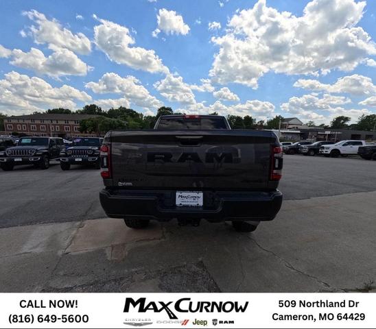 Photo of 2024 Granite Crystal Metallic Clearcoat RAM 2500