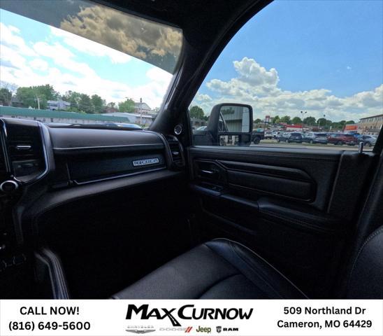 Photo of 2024 Granite Crystal Metallic Clearcoat RAM 2500