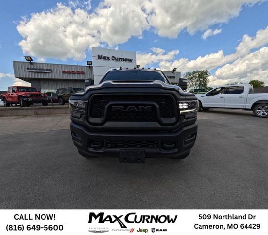 Photo of 2024 Granite Crystal Metallic Clearcoat RAM 2500