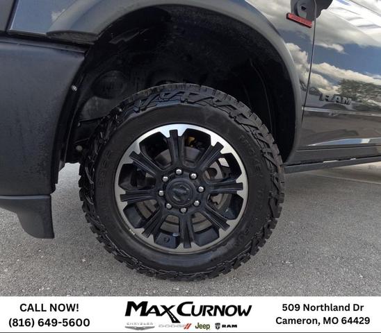 Photo of 2024 Granite Crystal Metallic Clearcoat RAM 2500