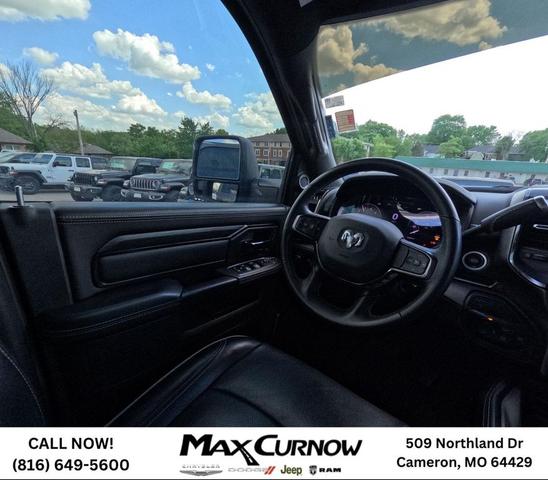 Photo of 2024 Granite Crystal Metallic Clearcoat RAM 2500