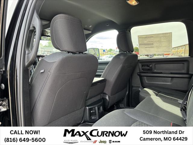 Photo of 2025 Diamond Black Crystal Pearlcoat RAM 3500