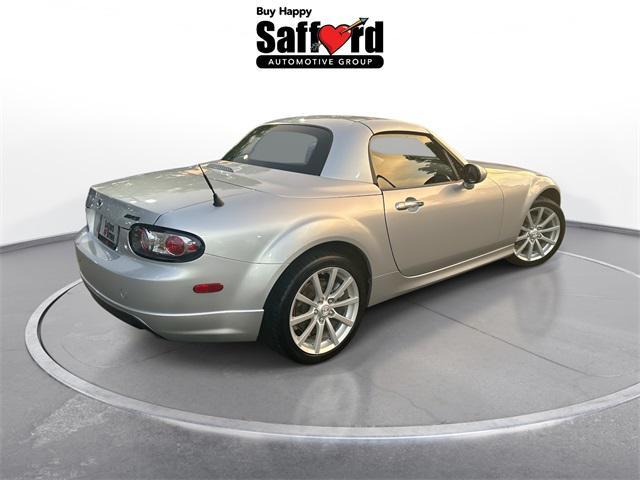 Photo of 2008 Sunlight Silver Metallic Mazda MX-5 Miata