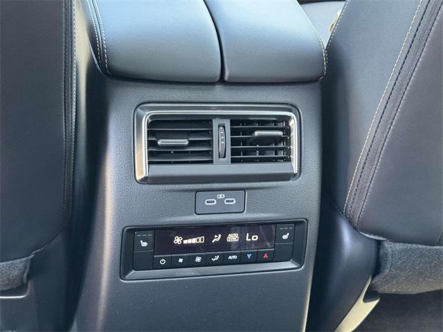 Photo of 2025 Red Mazda CX-90