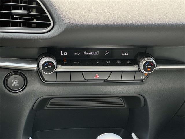 Photo of 2025 Ceramic White Mazda CX-30