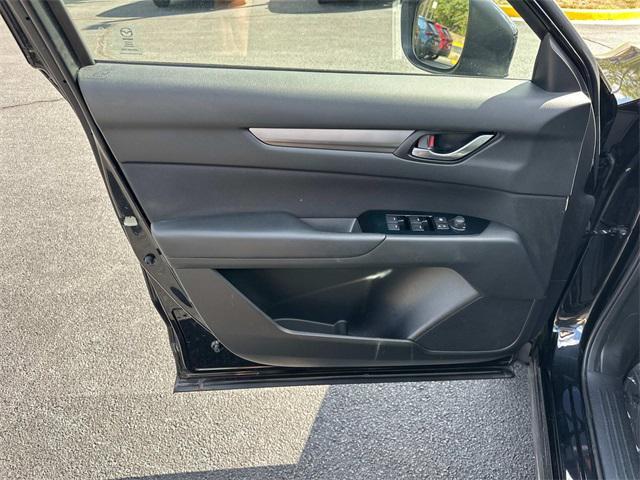 Photo of 2018 Jet Black Mica Mazda CX-5