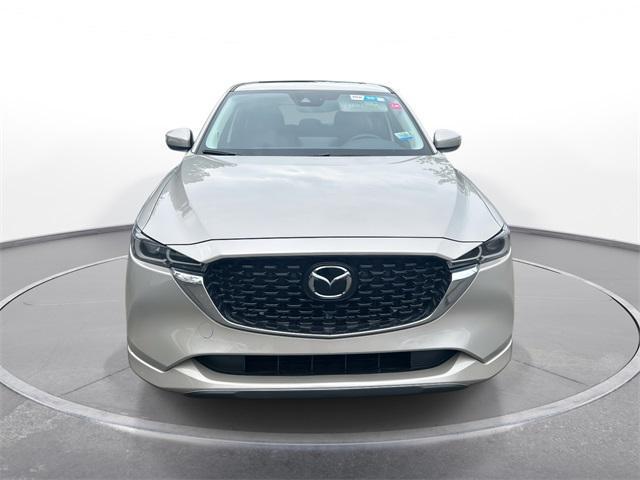Photo of 2025 Platinum Quartz Metallic Mazda CX-5
