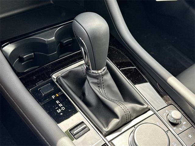 Photo of 2025 Platinum Mazda Mazda3