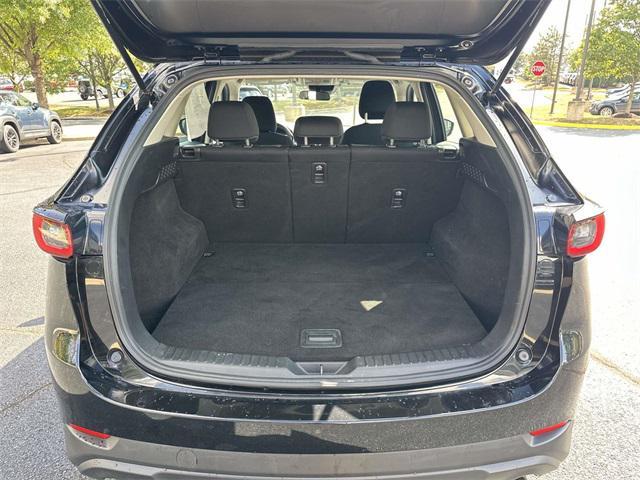 Photo of 2022 Jet Black Mica Mazda CX-5