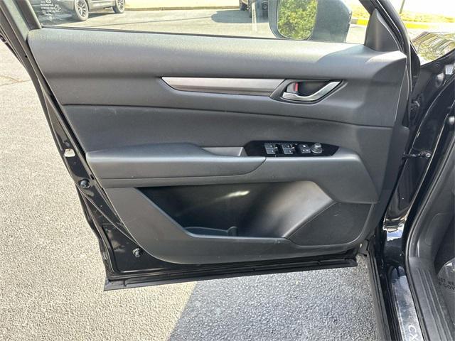Photo of 2022 Jet Black Mica Mazda CX-5