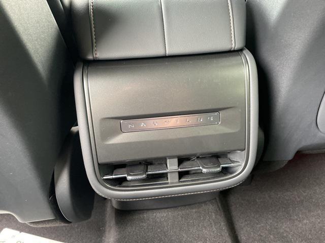 Photo of 2025 Gray Metallic Lincoln Nautilus