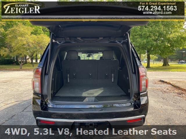 Photo of 2023 Black Chevrolet Suburban