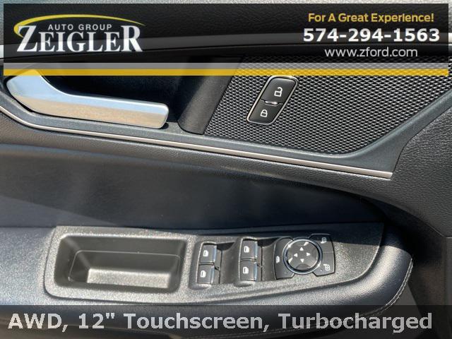 Photo of 2022 Carbonized Gray Metallic Ford Edge