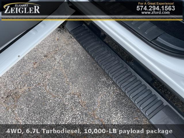 Photo of 2023 Oxford White Ford F-250