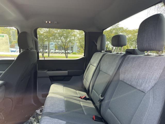 Photo of 2026 Oxford White Ford F-250