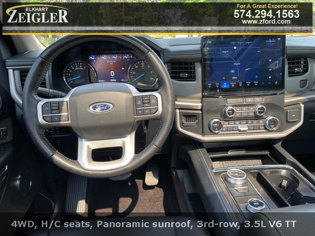 Photo of 2022 Agate Black Metallic Ford Expedition