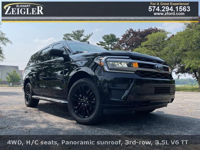 Photo of 2022 Agate Black Metallic Ford Expedition