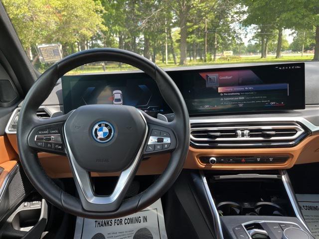 Photo of 2023 Alpine White BMW 330e