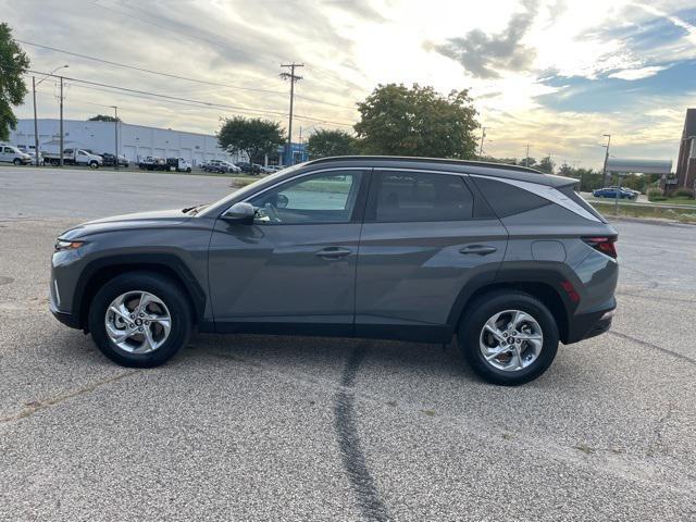 Photo of 2024 Hampton Gray Hyundai TUCSON