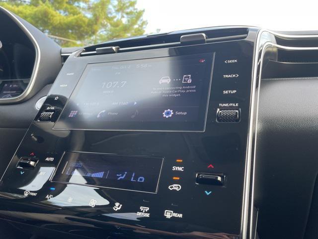 Photo of 2024 Hampton Gray Hyundai TUCSON