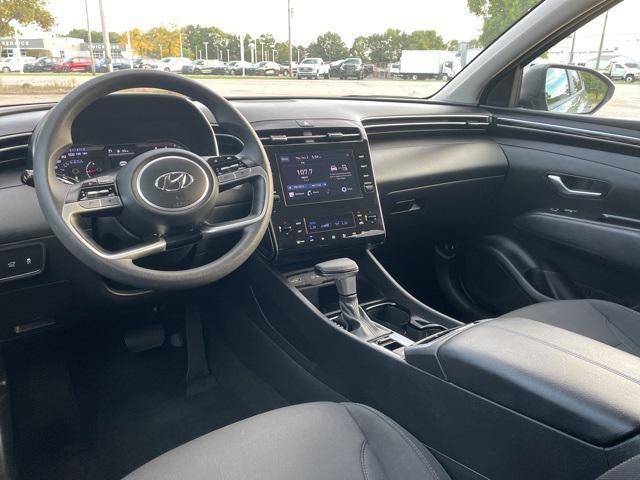 Photo of 2024 Hampton Gray Hyundai TUCSON