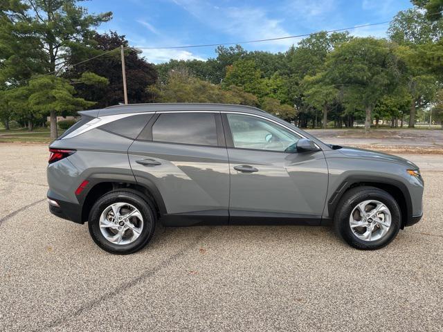 Photo of 2024 Hampton Gray Hyundai TUCSON