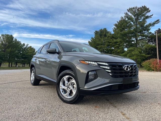 Photo of 2024 Hampton Gray Hyundai TUCSON