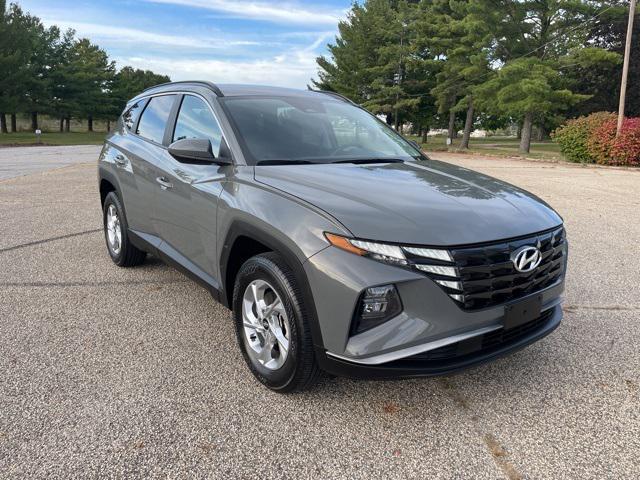 Photo of 2024 Hampton Gray Hyundai TUCSON