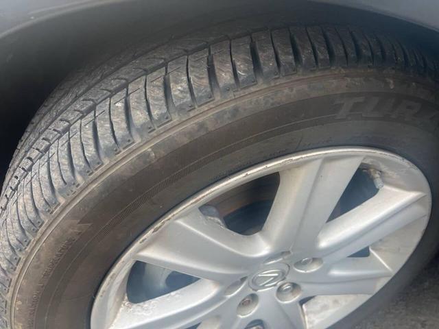 Photo of 2008 Gray Lexus ES 350