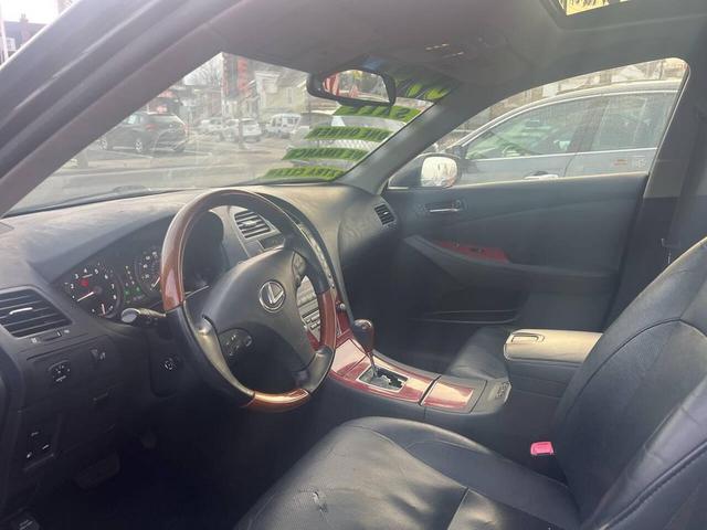 Photo of 2008 Gray Lexus ES 350