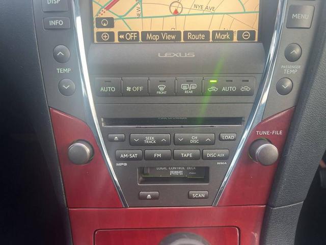 Photo of 2008 Gray Lexus ES 350