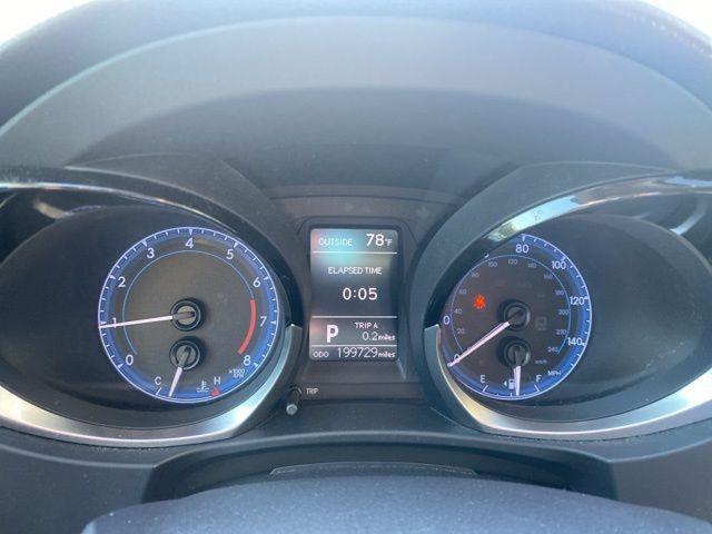 Photo of 2015 Blue Toyota Corolla