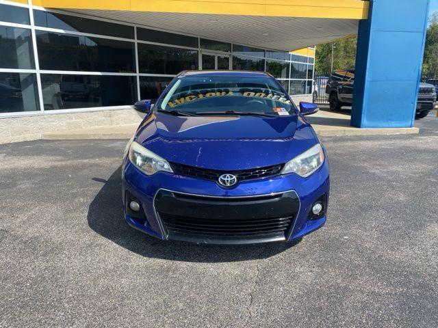 Photo of 2015 Blue Toyota Corolla