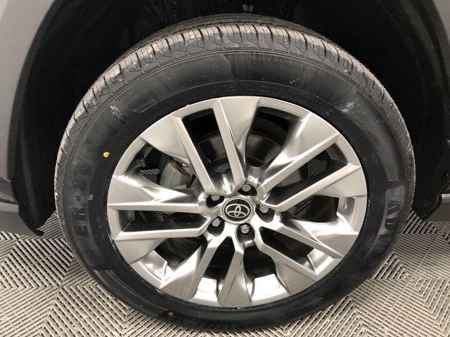 Photo of 2021 Midnight Black Metallic Toyota RAV4