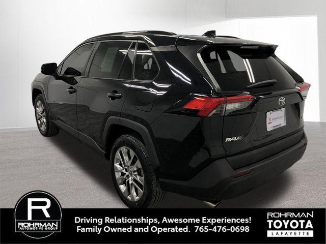 Photo of 2021 Midnight Black Metallic Toyota RAV4
