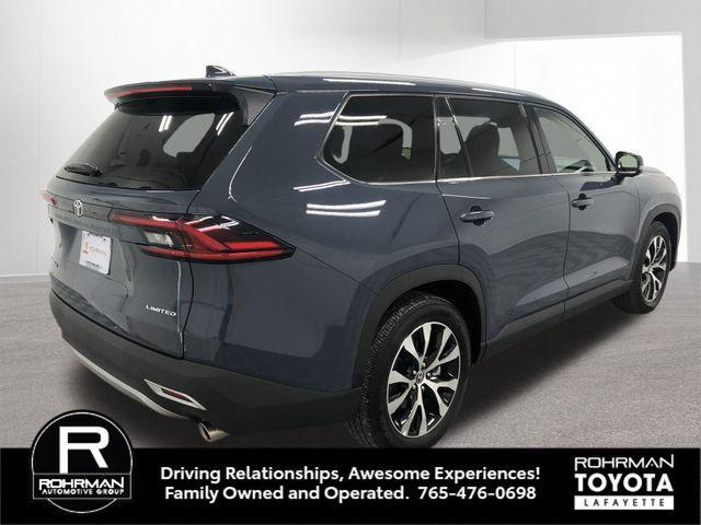 Photo of 2025 Storm Cloud Toyota Grand Highlander Hybrid