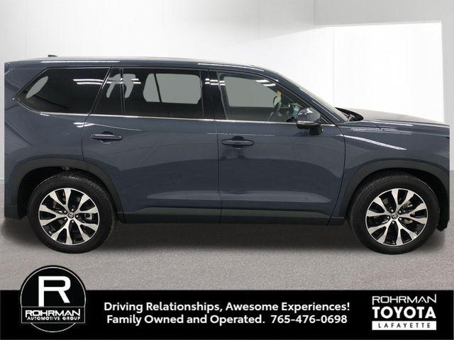 Photo of 2025 Storm Cloud Toyota Grand Highlander Hybrid
