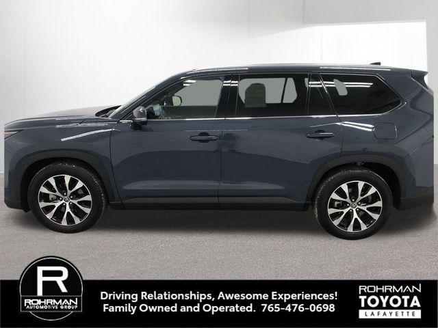 Photo of 2025 Storm Cloud Toyota Grand Highlander Hybrid
