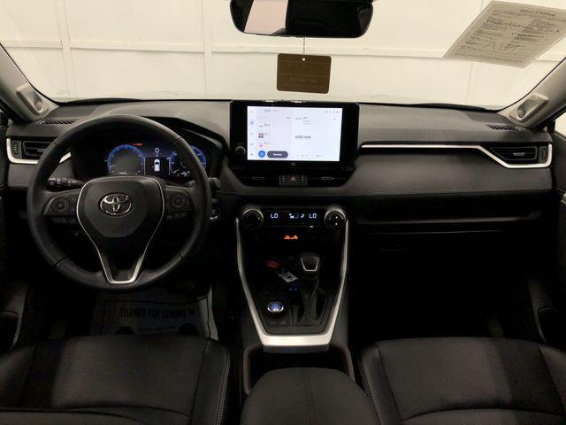 Photo of 2023 Silver Sky Metallic Toyota RAV4