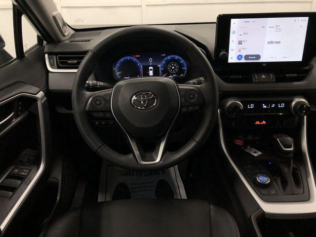 Photo of 2023 Silver Sky Metallic Toyota RAV4