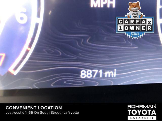 Photo of 2025 Bright White Clearcoat Jeep Grand Cherokee L